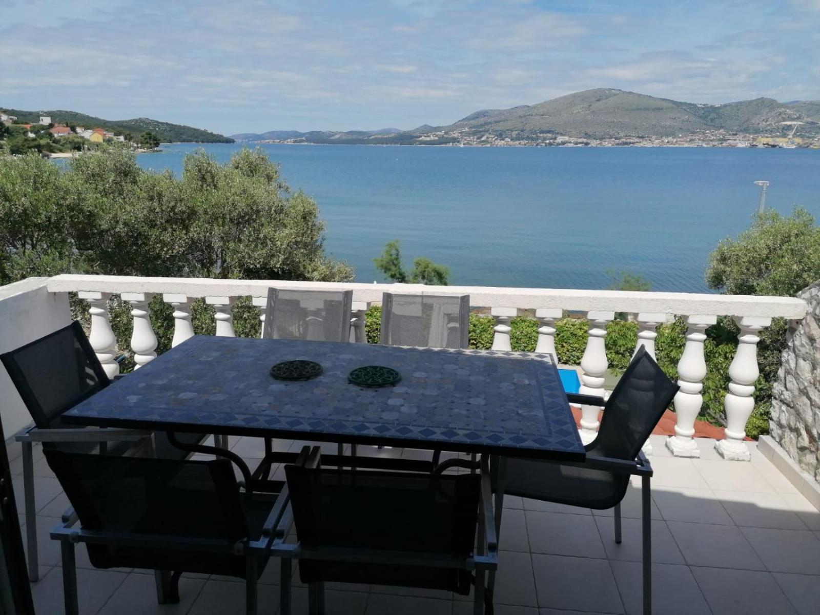 Apartments Villa Julia Τρογκίρ Εξωτερικό φωτογραφία