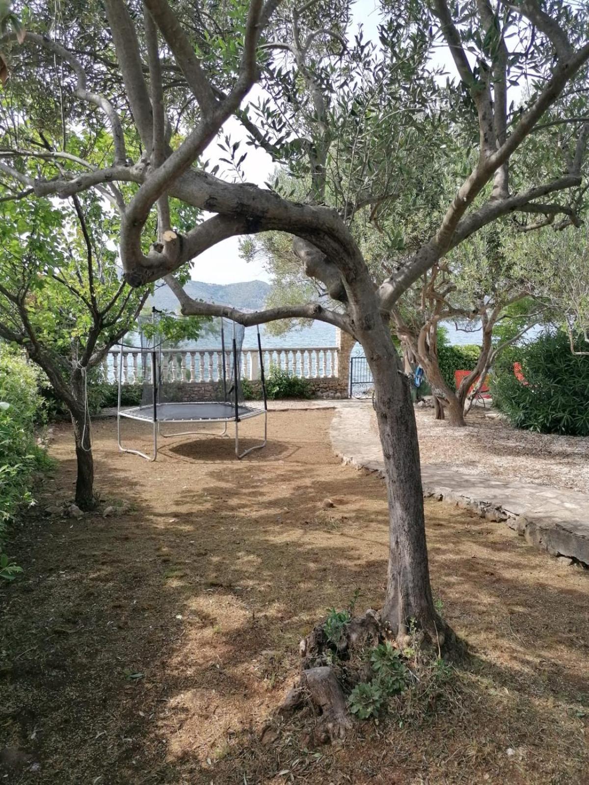 Apartments Villa Julia Τρογκίρ Εξωτερικό φωτογραφία